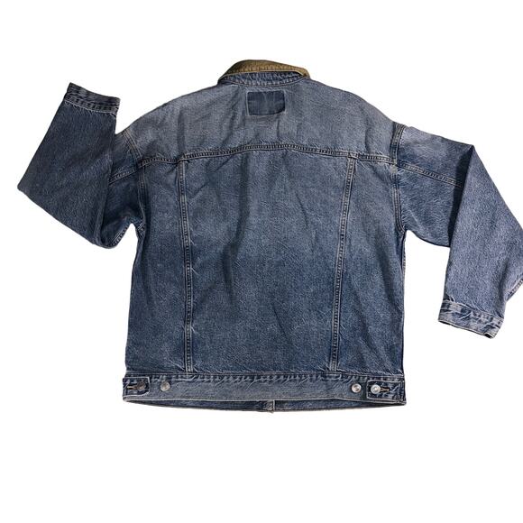 American Eagle Denim Jean Jacket Medium - Picture 2 of 9